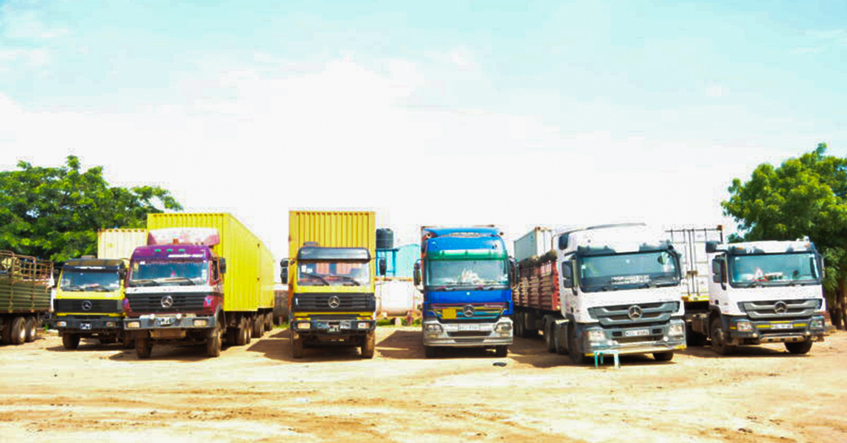 Over 3000 trucks pile up at Elegu causing price hikes in Juba